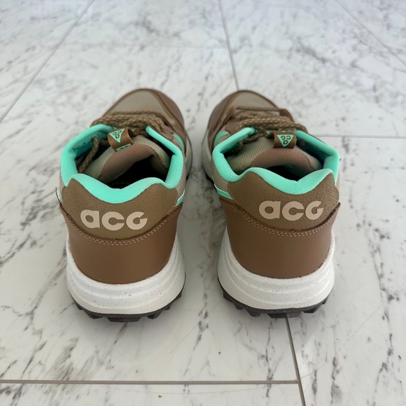 Nike ACG Lowcate Limestone/Green Glow - Men's Size 9 - Picture 8 of 11
